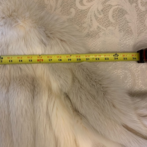 Blue Fox Fur Coat - Picture 6 of 9